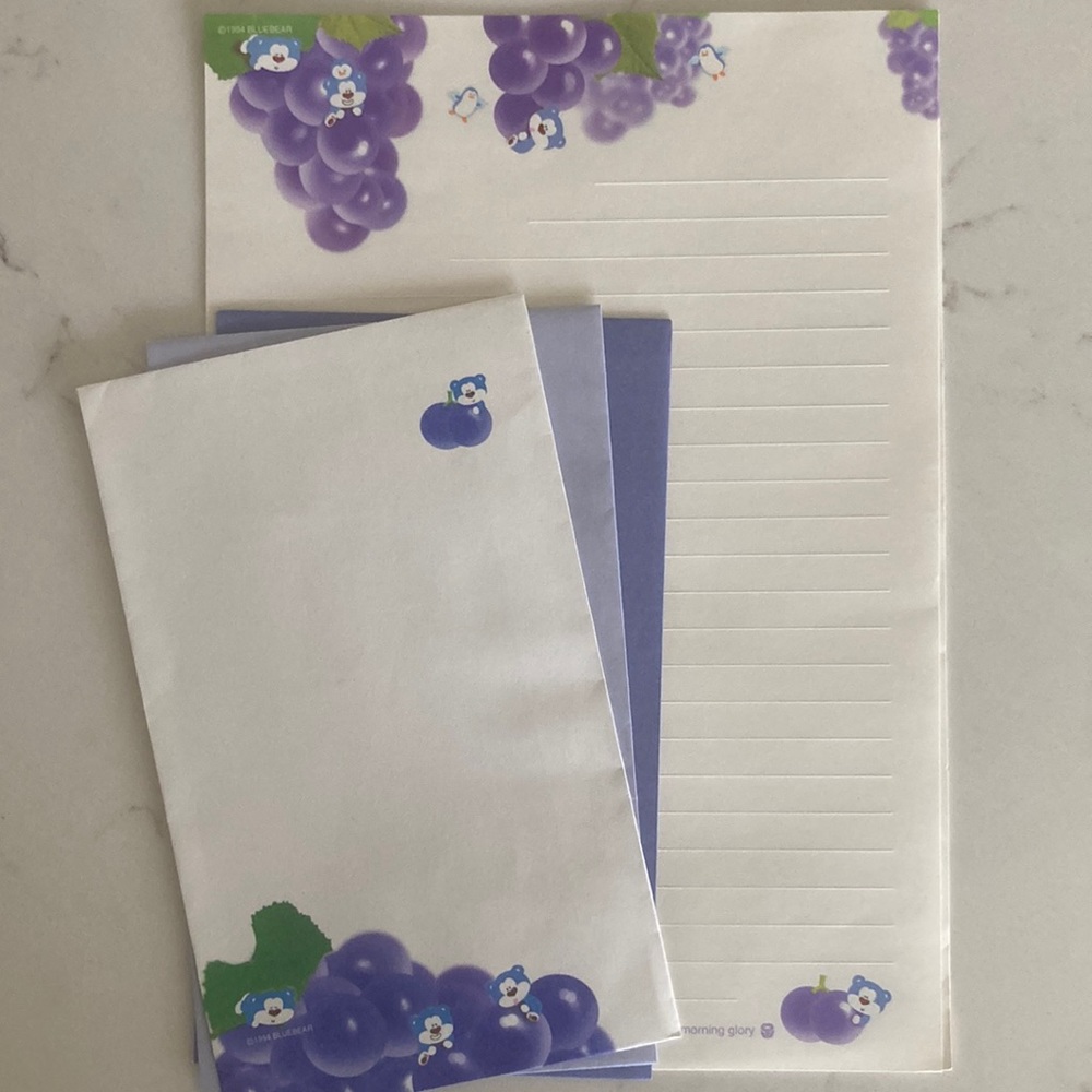 Morning Glory Blue Bear Grape Letter Set